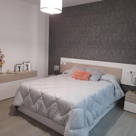 Puerta De La Betica Apartment *